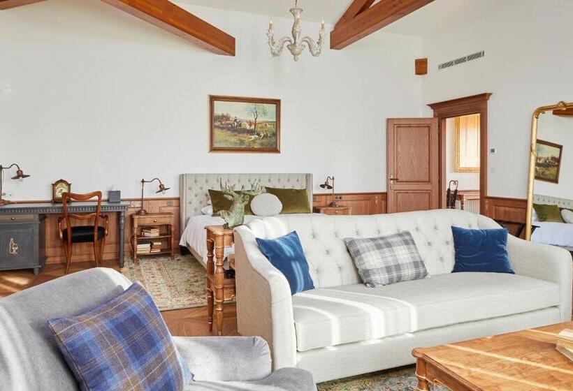 带大床的标准间, Château Et Relais De Clotte