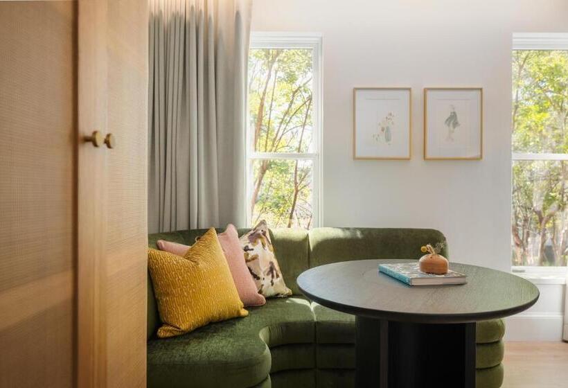 سوئیت جونیور با تراس, Bardo Savannah