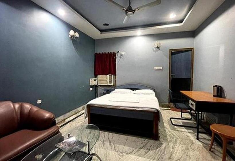 اتاق لوکس, Fabhotel Lb Imperia