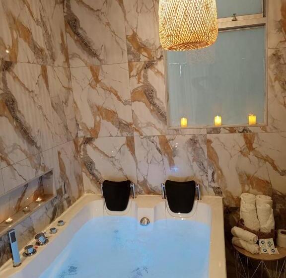 Люкс Кровать Кинг, Jacuzzi Hotel Cusco