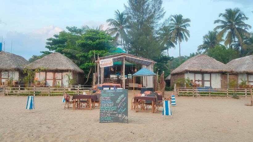 Люкс Deluxe Вид на Море, The Coast Beach Resort