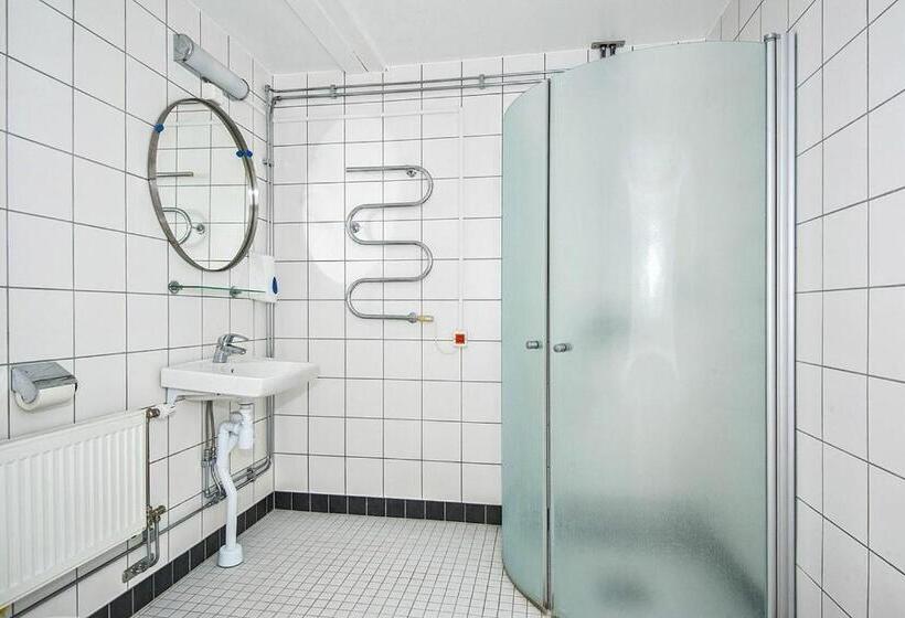 Люкс, Slite Badhotell