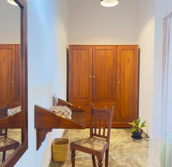 Номер Deluxe, Galle Fancy Guesthouse, 5 Ac Bedrooms Villa