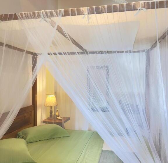Номер Deluxe, Galle Fancy Guesthouse, 5 Ac Bedrooms Villa