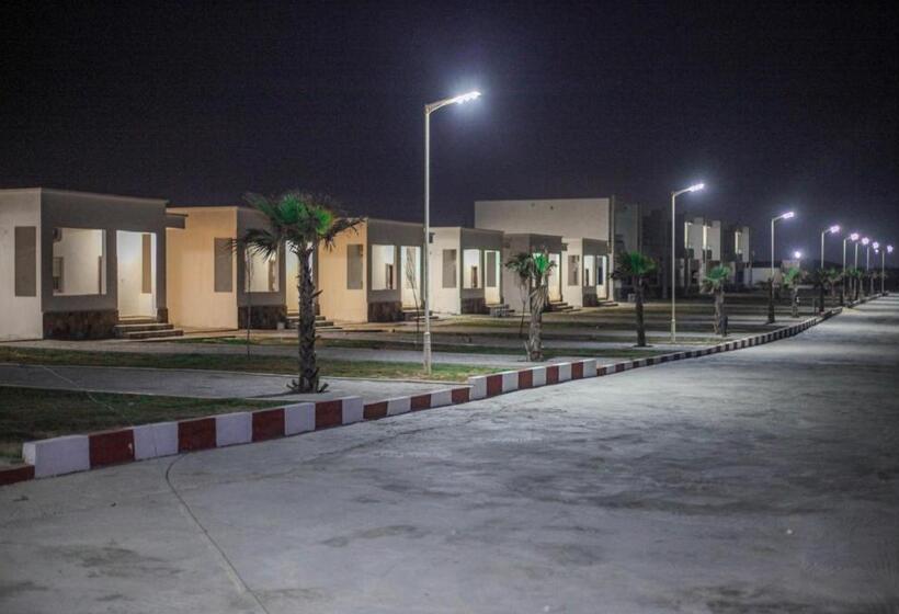 بانگلوی استاندارد با چشم‌انداز دریا, Capblancvillagetouristique