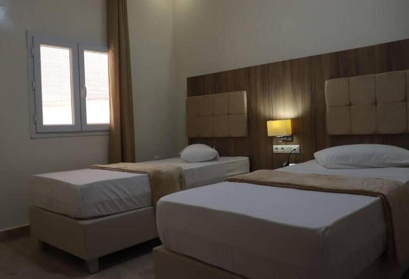 سوییت, Capblancvillagetouristique