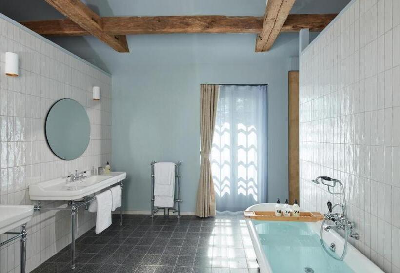 Люкс Повышенной Комфортности, Domaine Le Mezo