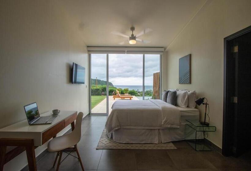 Люкс Deluxe Вид на Море, La Santa Maria Resort