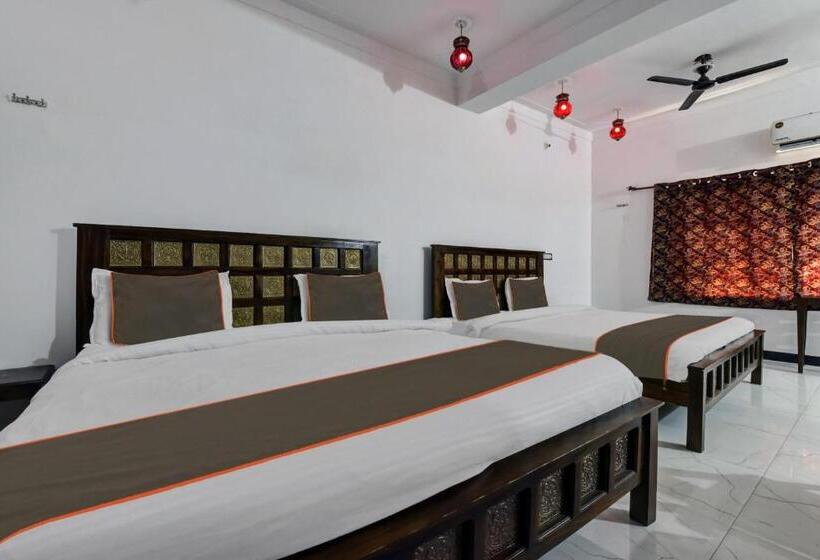 Трехместный Номер Deluxe, Collection O Hotel Kumbha Garh