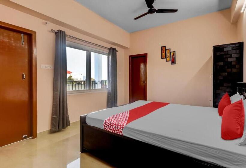 三人经典房间, Super Oyo Flagship Moyong Homestay