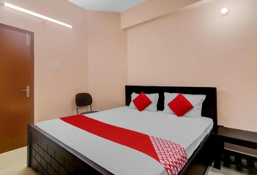 三人经典房间, Super Oyo Flagship Moyong Homestay