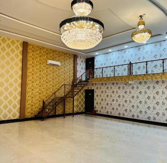 スイート, The Avenue Ranchi