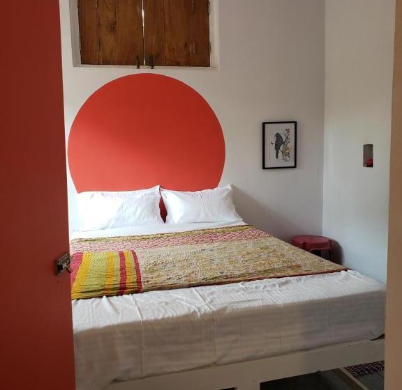 Номер Стандарт, Adi Shakti Guesthouse And Shala