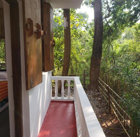 Номер Deluxe, Adi Shakti Guesthouse And Shala