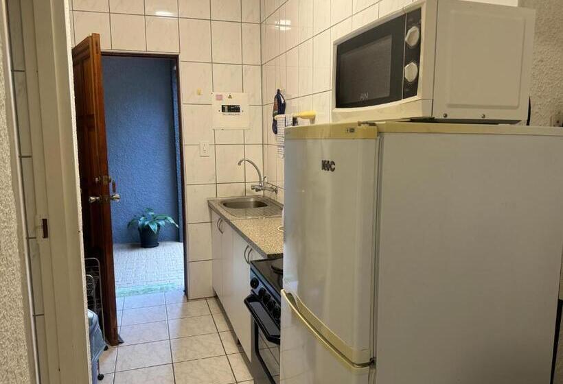 Номер Стандарт Трехместный, Busa House