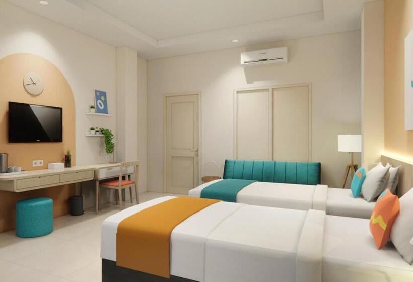 Номер Deluxe, Sans Hotel 88 Andalan Surabaya By Reddoorz