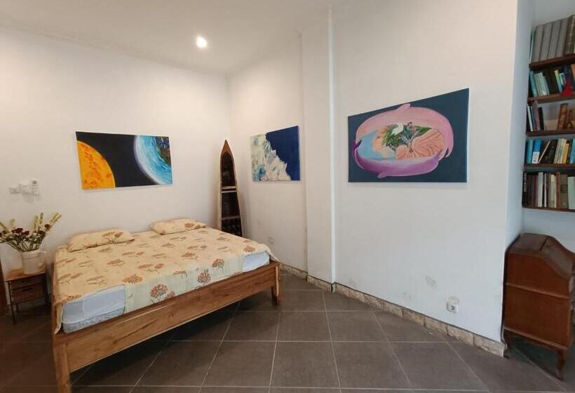 Номер Стандарт, Skylodge B&b