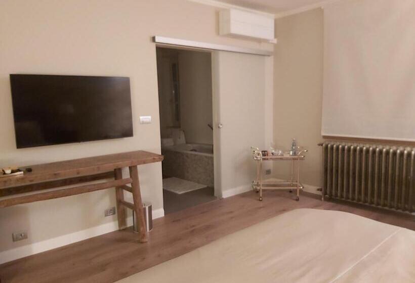 스탠다드 룸 킹사이즈 침대, B&b Asmara