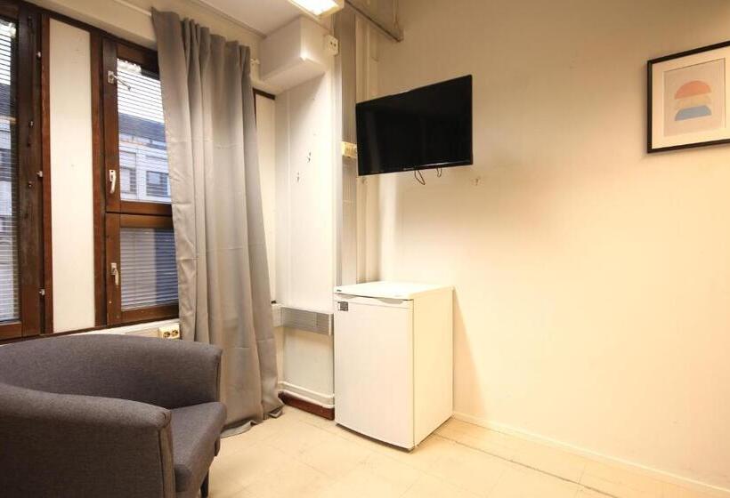 Номер Стандарт Совместная Ванная, Forenom Hostel Vantaa Kehä Iii