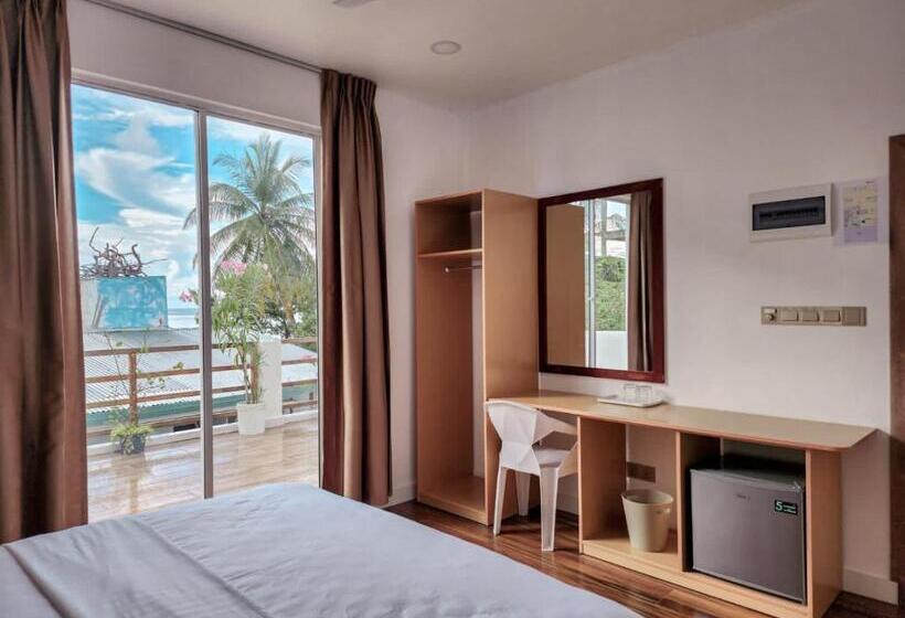 اتاق لوکس با بالکن, Raalhu Fonu Maldives
