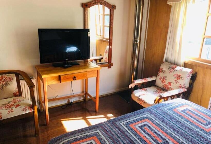 اتاق استاندارد یک نفره, Hostal Collins House