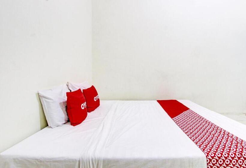 Номер Стандарт, Oyo 93208 Guest House Cemara 2