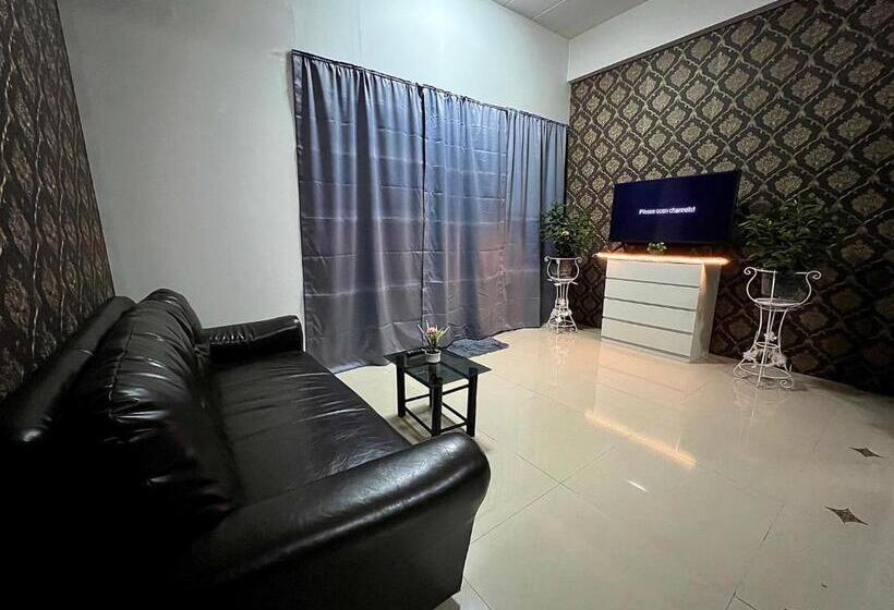 スタンダードシングルルーム, Future Hostel Pattaya