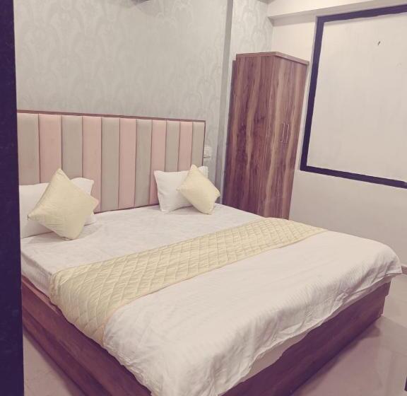 豪华房间, Krishna Hotel Gandhinagar
