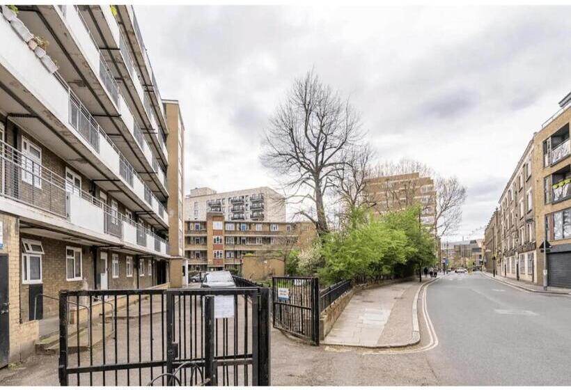 חדר סטנדרט, Central London Flat Share