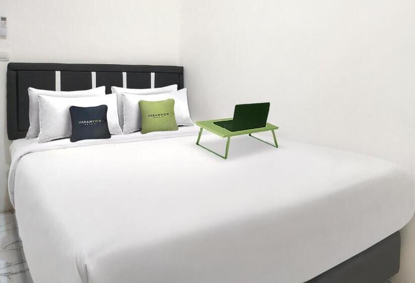 Номер Стандарт, Urbanview Hotel Syariah E Home Aeon Sentul City