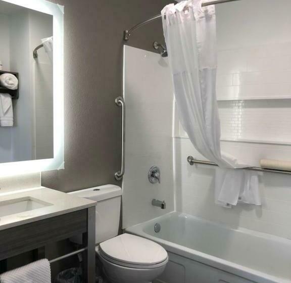 Номер Стандарт, Money Saver Motel