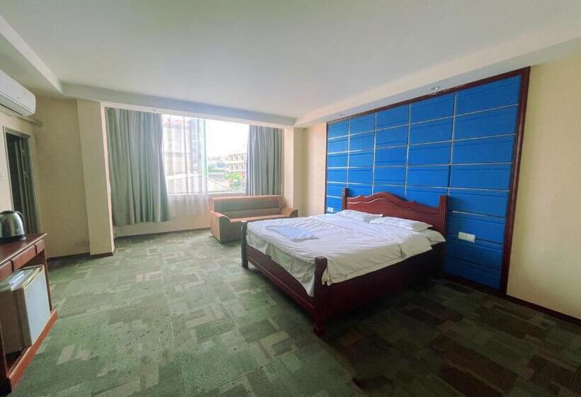 Suite, 博雅酒店