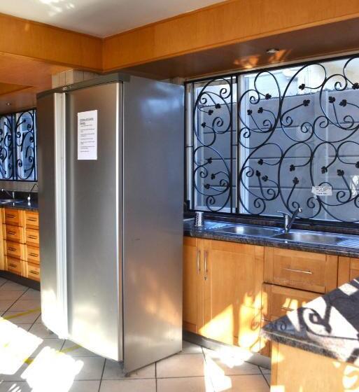 Quarto Economy, 6 Crawford Road, Rondebosch East