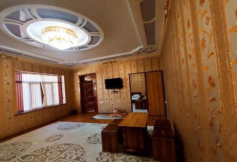 اتاق لوکس چهار تخته, Samandar Bukhara