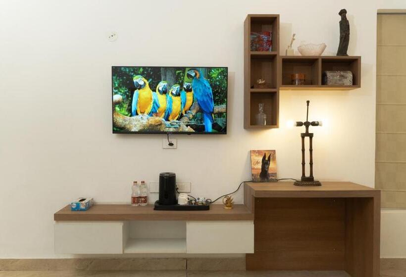Люкс Superior, The Lodgers Hotel Near India Expo Centre & Mart Greater Noida
