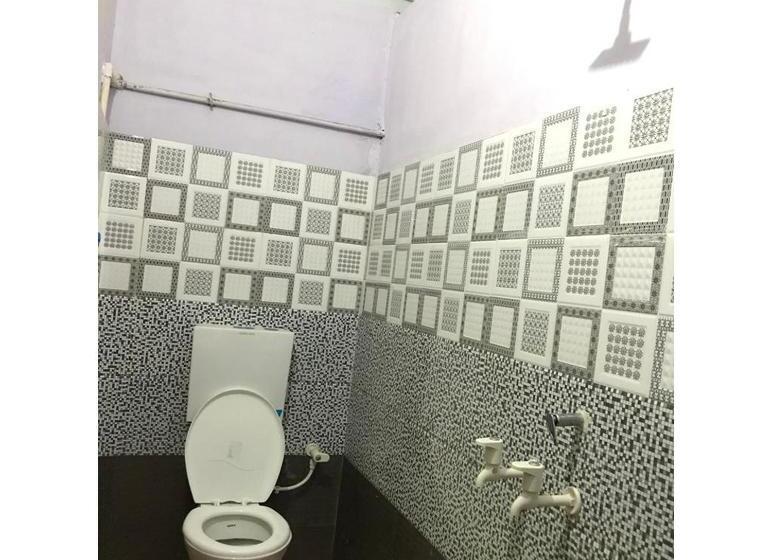 Quarto Triplo Estandar, Balaji Atithi Bhawan