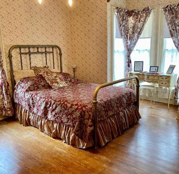 스탠다드 룸, Pansy’s Parlor Bed & Breakfast