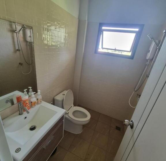 Номер Стандарт с Балконом, Baanbaan Homestay