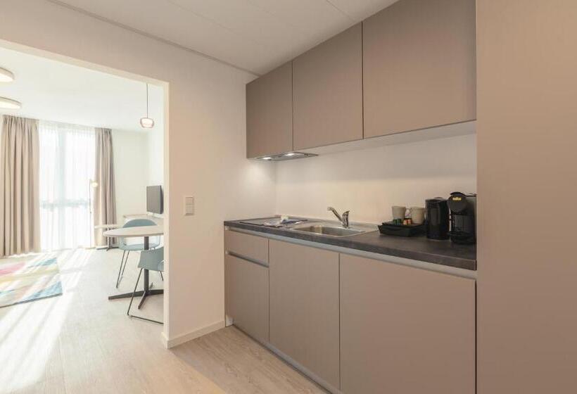 Escritório Superior, Acora Heidelberg Living The City   Apartments