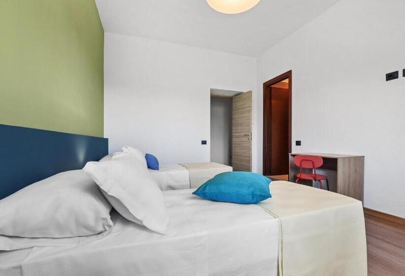 スタンダードルーム, Easy Stay Terni