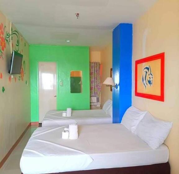 ファミリールーム, Oslob Hotel Sébastian