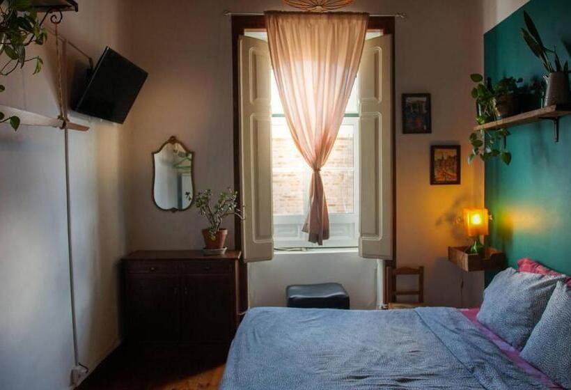 Номер Стандарт Совместная Ванная, Oliva Guesthouse