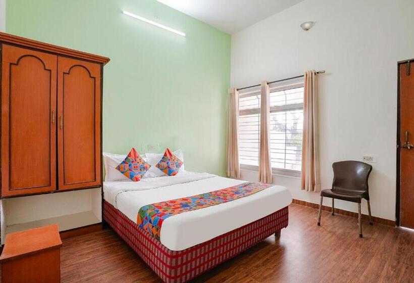 Номер Deluxe, Fabhotel Girija