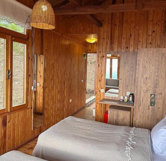 Бунгало Стандарт, Ephesus Retreat