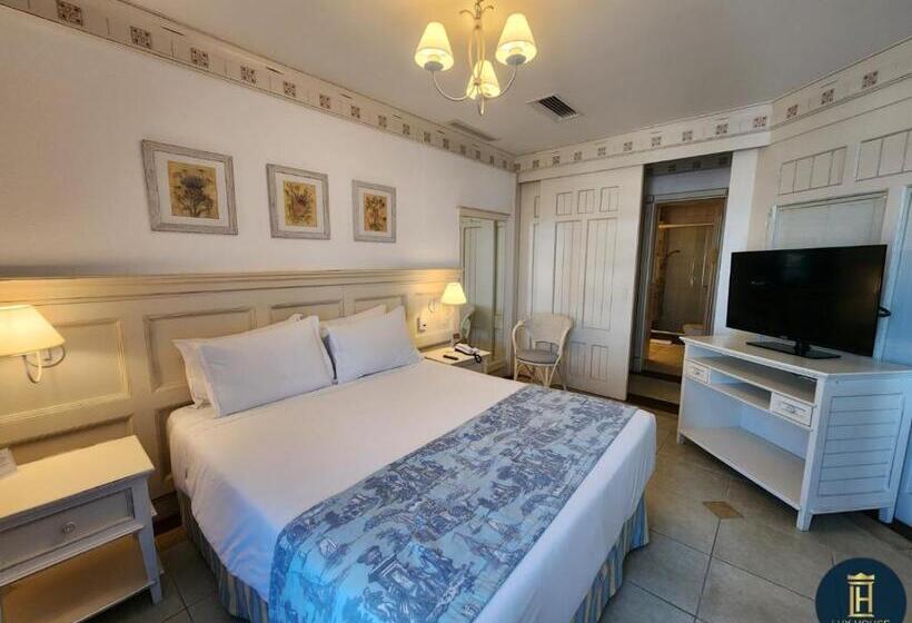 Люкс Вид на Бассейн, Il Campanario Villaggio Resort