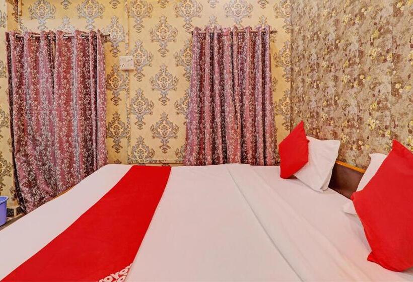 Трехместный Номер Классика, Oyo Flagship Manjushree P Guest House