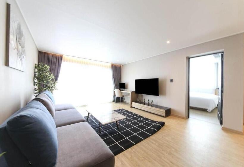 패밀리 스위트, Hound Hotel Sasang
