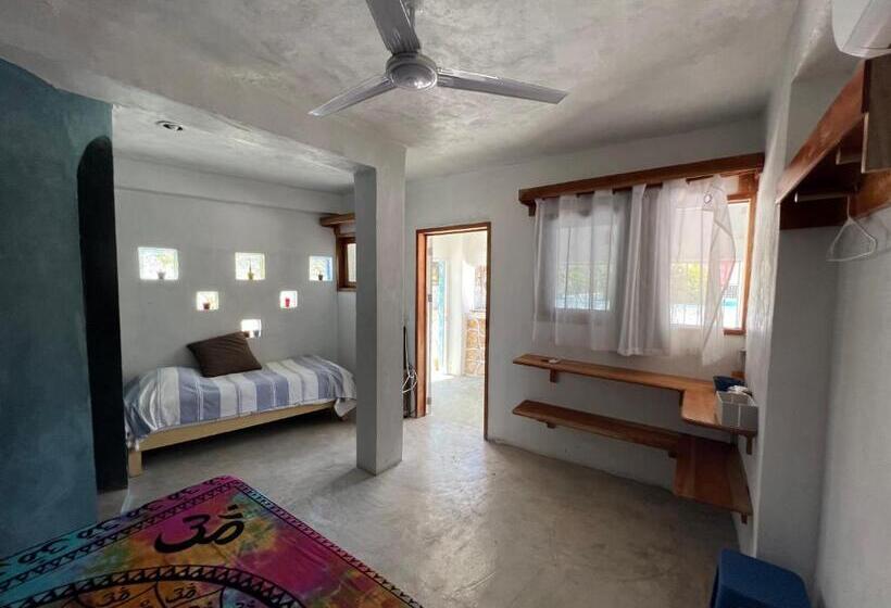 디럭스 스위트 킹 침대, Casa Gajah Hotel Cuyo