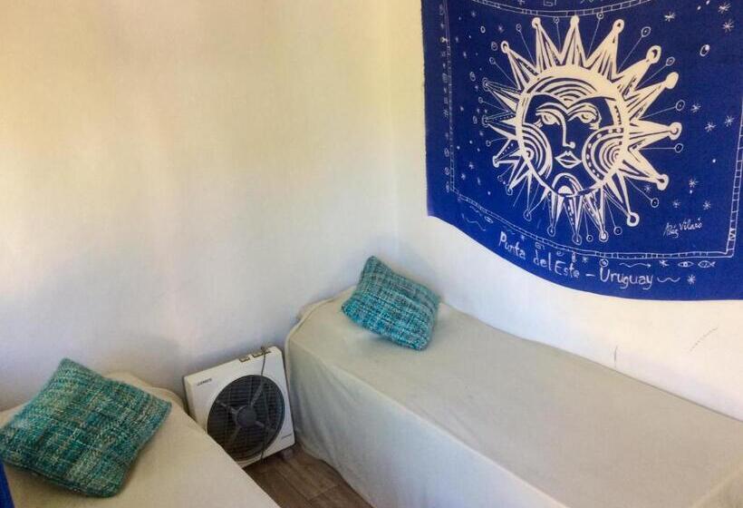 공동 객실, La Gozadera House