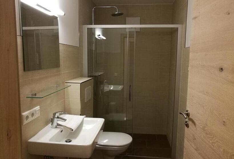 Номер Стандарт с Балконом, Dorfstub N Jochberg